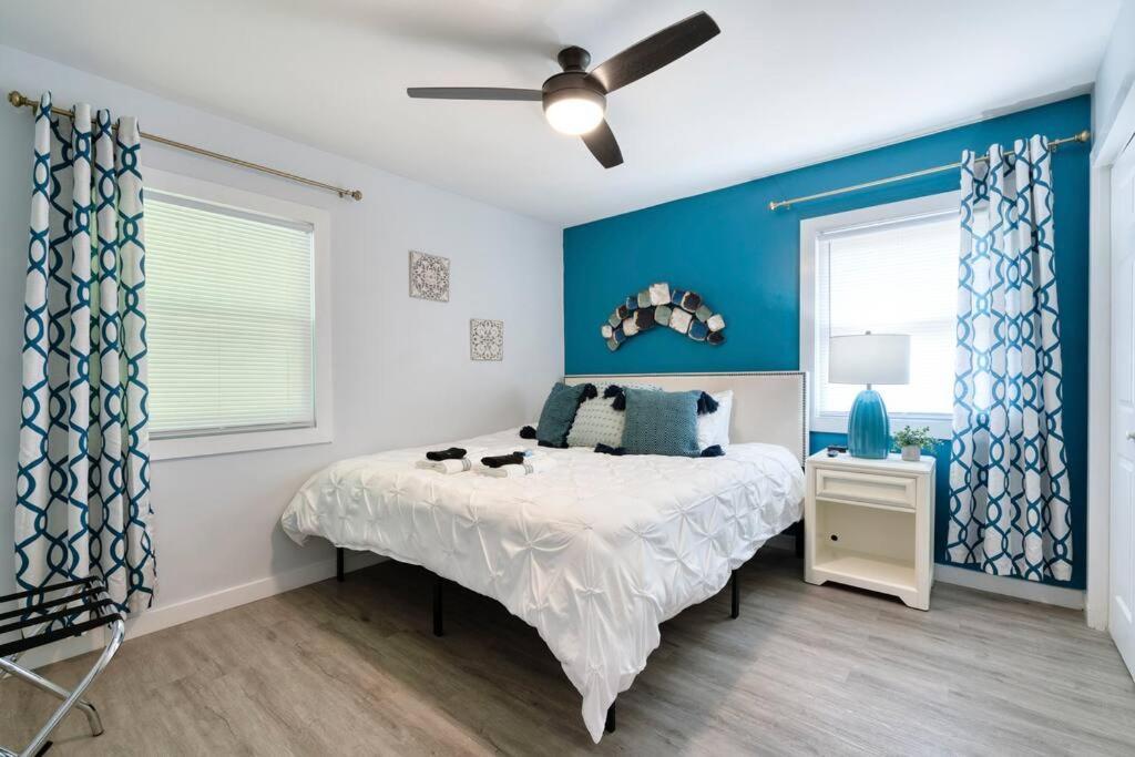 2Br 1Ba Duplex House King Beds Great For Small Groups Close To All Uptown Charlotte Attractions Exteriér fotografie